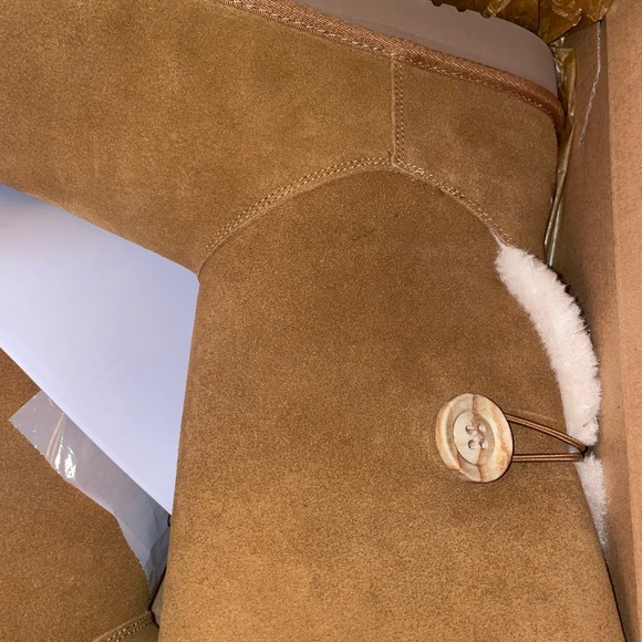 Koolaburra By Ugg - Picture 3 of 8